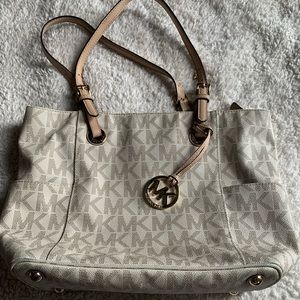 Authentic Michael Kors purse